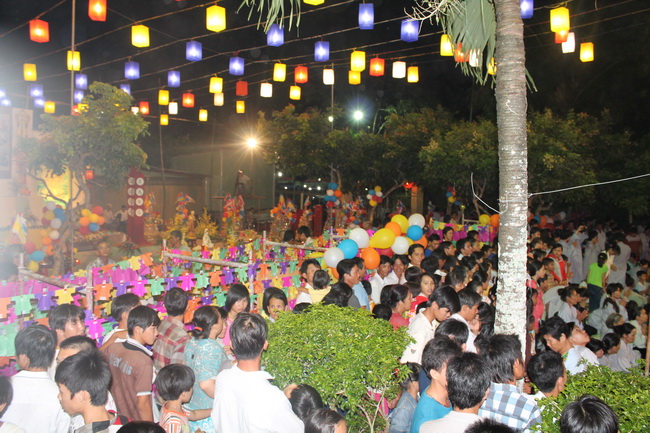 Lễ vía Bồ Tát Quán Thế Âm tại chùa Phước Sơn