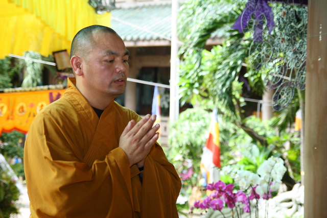 Chùm ảnh: Các đoàn viếng tang lễ HT. Thích Minh Châu - Chiều 06/09/2012