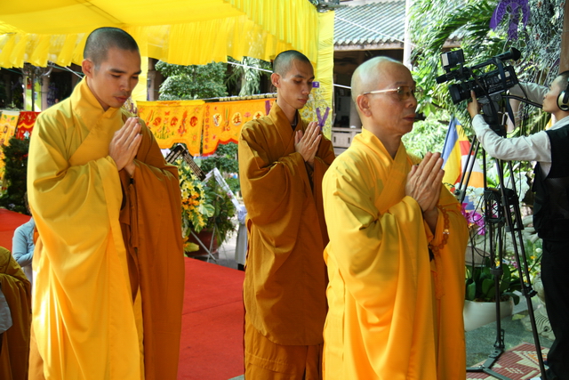 Chùm ảnh: Các đoàn viếng tang lễ HT. Thích Minh Châu - Chiều 06/09/2012