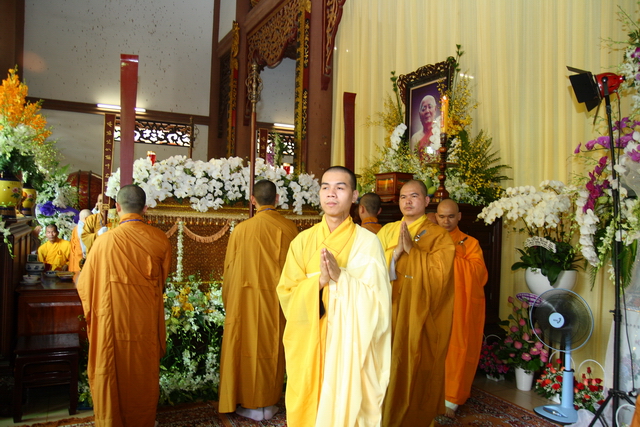Chùm ảnh: Các đoàn viếng tang lễ HT. Thích Minh Châu - Chiều 07/09/2012 - Phần 1