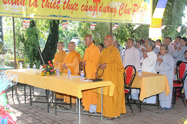 Gia-Lai: Phật Giáo Huyên Đăkpơ-Tổ chức lễ Phật đản