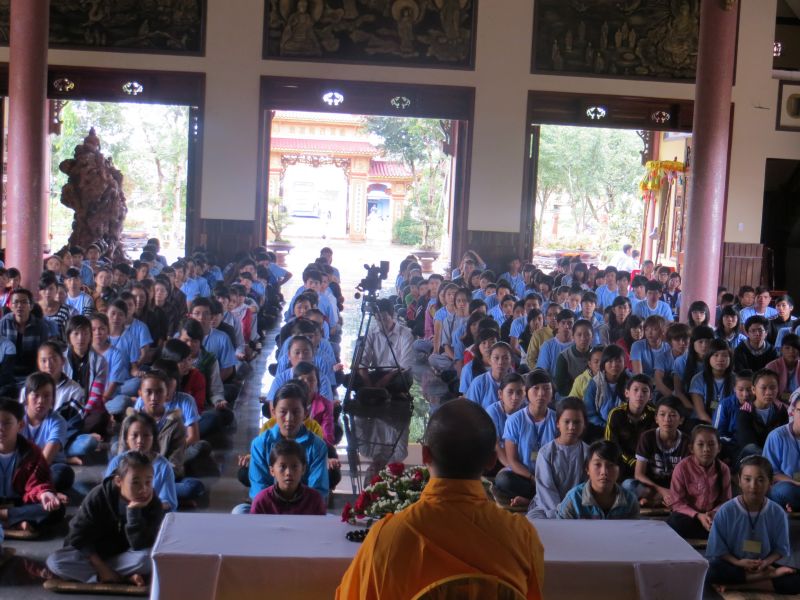 Khóa tu Thiện Tài Đồng Tử III: buổi pháp thoại sôi nổi và ý nghĩa của ĐĐ. Thích Đạo Quang