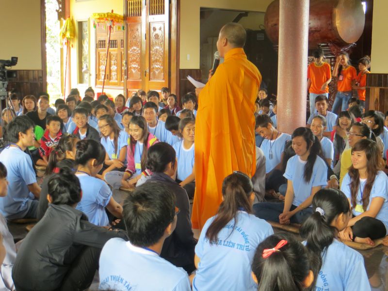 Khóa tu Thiện Tài Đồng Tử III: buổi pháp thoại sôi nổi và ý nghĩa của ĐĐ. Thích Đạo Quang