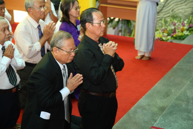 Chùm ảnh: Các đoàn viếng tang lễ HT. Thích Minh Châu - Sáng 08/09/2012