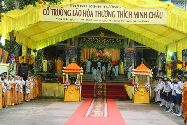 Vạn Hạnh: Lễ tống biệt nhục thân cố HT. Thượng Minh hạ Châu về cõi Phật