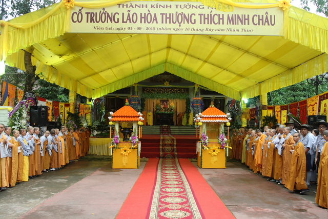 Vạn Hạnh: Lễ tống biệt nhục thân cố HT. Thượng Minh hạ Châu về cõi Phật