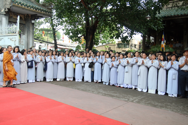 Vạn Hạnh: Lễ tống biệt nhục thân cố HT. Thượng Minh hạ Châu về cõi Phật