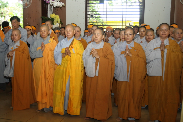 Vạn Hạnh: Lễ tống biệt nhục thân cố HT. Thượng Minh hạ Châu về cõi Phật