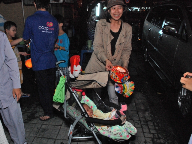 TP. HCM: Đón mừng Trung Thu tại Quan Âm tu viện