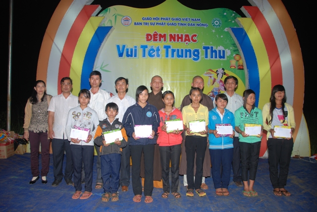 Đăk Nông: Chùa Phước Điền đêm nhạc &quot;Vui tết Trung Thu&quot;