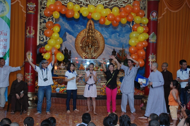 TP. HCM: Đón mừng Trung Thu tại Quan Âm tu viện