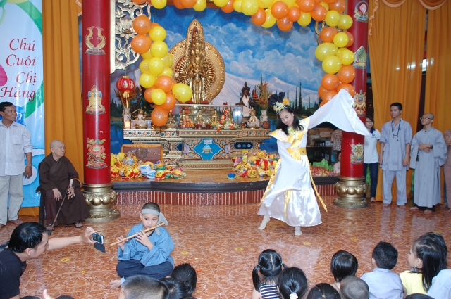 TP. HCM: Đón mừng Trung Thu tại Quan Âm tu viện