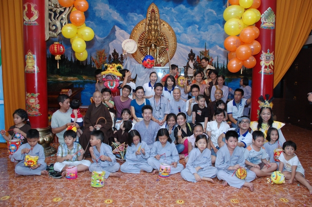 TP. HCM: Đón mừng Trung Thu tại Quan Âm tu viện