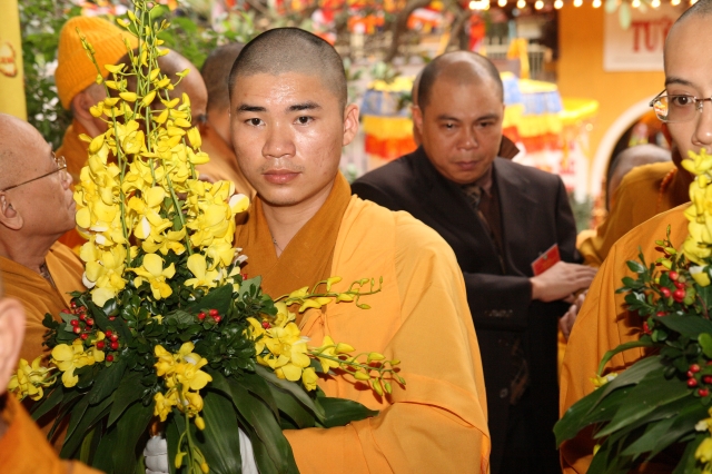 Hà Nội: Chùm ảnh đoàn Đại biểu cử hành nghi lễ cầu nguyện tại chùa Quán Sứ