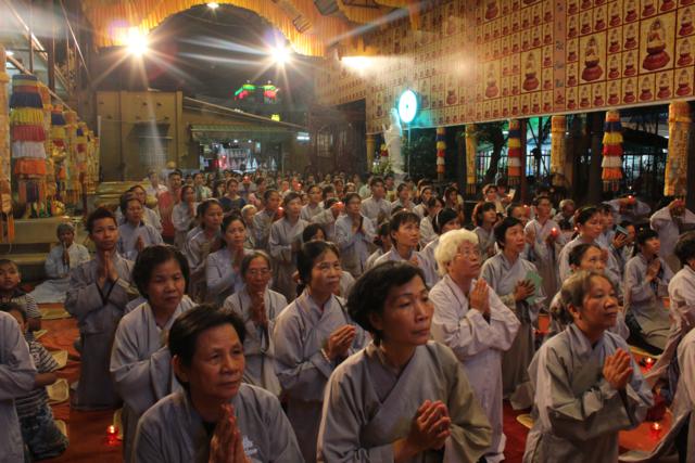 Lung Linh Đêm Cầu Nguyện Lễ Vía Bồ Tát Quán Thế Âm Chùa Trung Nghĩa