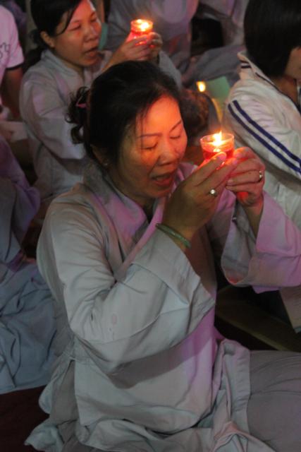 Lung Linh Đêm Cầu Nguyện Lễ Vía Bồ Tát Quán Thế Âm Chùa Trung Nghĩa
