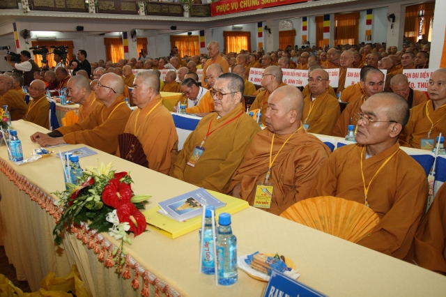 TP.HCM: Họp trù bị Đại hội Đại biểu Phật giáo nhiệm kỳ VIII (2012 – 1017)