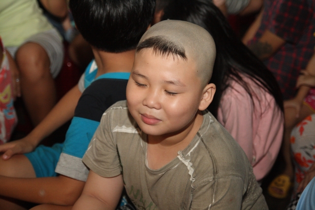 TP. HCM: Chùa Huệ Quang rộn ràng với đêm hội Trung Thu