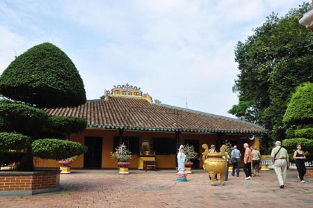 Khám phá ngôi chùa cổ Giác Lâm