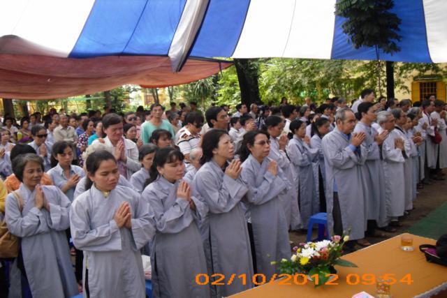 Bình Dương: Trao tặng quà đến người khiếm thị nhân mùa Trung Thu