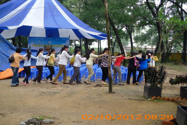 Bình Dương: Trao tặng quà đến người khiếm thị nhân mùa Trung Thu