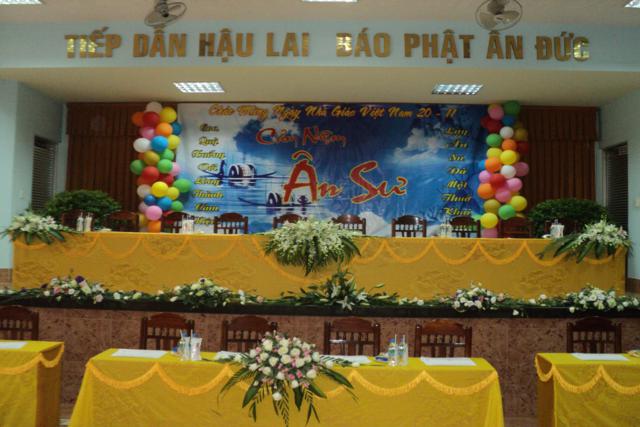 TP. HCM: Trường Trung Cao Phật Học tổ chức chương trình Cảm Niệm Ân Sư