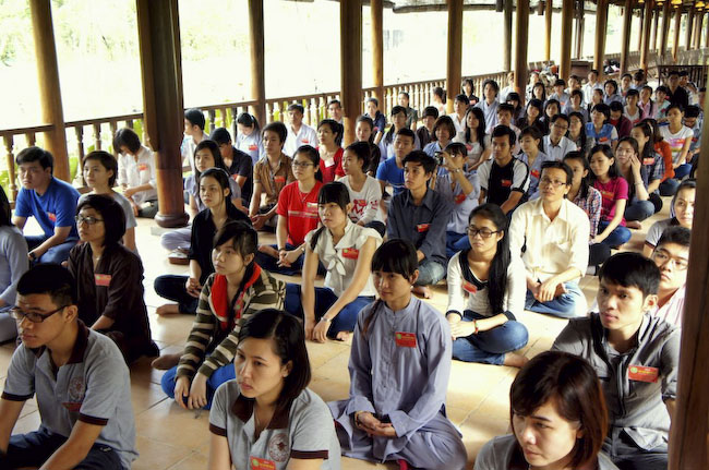 150 bạn trẻ dự khóa tu &#039;&#039;Dạo chơi miền Tịnh Độ&#039;&#039; tại nhà vườn Long Thuận