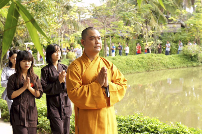 150 bạn trẻ dự khóa tu &#039;&#039;Dạo chơi miền Tịnh Độ&#039;&#039; tại nhà vườn Long Thuận