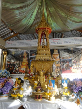 Chùa Phật Vàng Thái Lan
