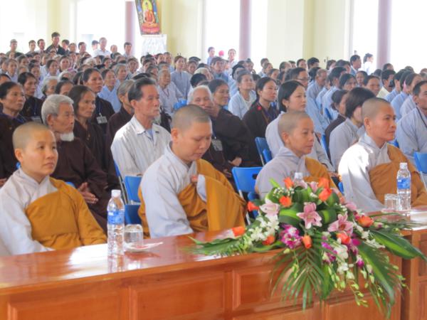 Nghệ An:Chùa Chí Linh Tổ Chức Lễ Hội Quán Âm Và Hoa Đăng Cầu Nguyện