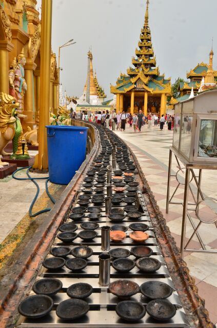 Miến Điện : Chùa Vàng thăng trầm cùng dân tộc