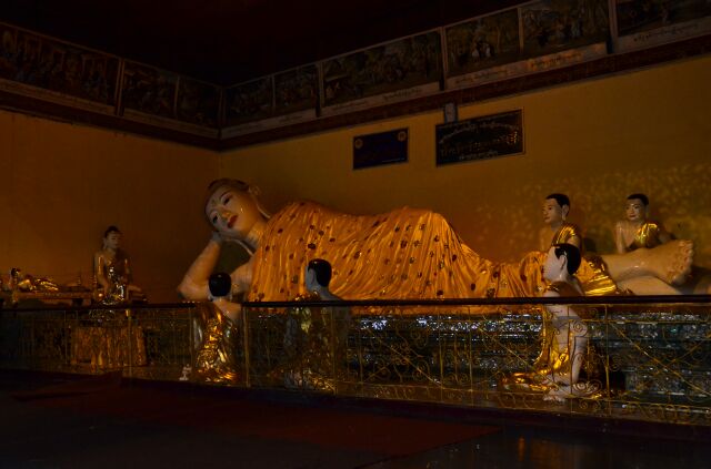 Miến Điện : Chùa Vàng thăng trầm cùng dân tộc