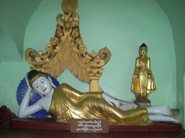 Miến Điện : Chùa Vàng thăng trầm cùng dân tộc