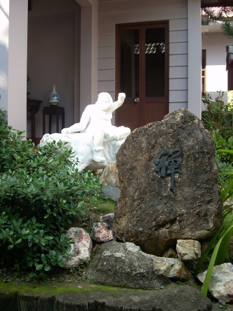 Chùa Lò Gạch &amp; thầy Thích Huệ Tâm