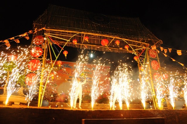 Trực tuyến đêm ca nhạc ủng hộ xây dựng khuôn viên Phật A-di-đà chùa Hoa Khai