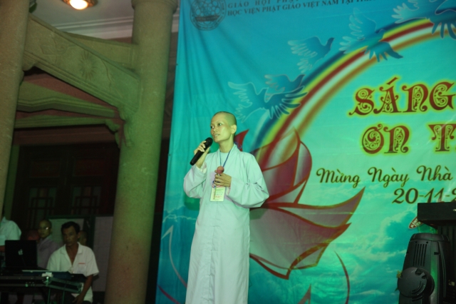 TP.HCM: Hàng ngàn Tăng Ni sinh tham dự đại lễ: “Sáng mãi ơn thầy”