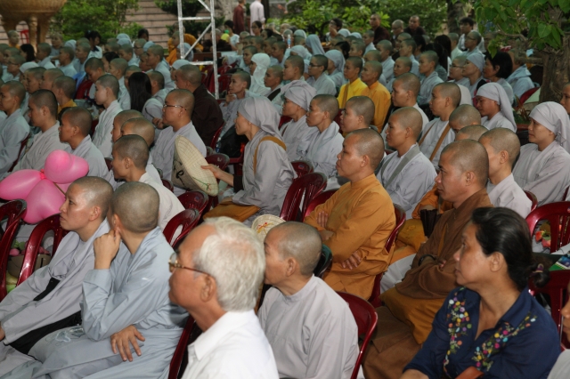 TP.HCM: Hàng ngàn Tăng Ni sinh tham dự đại lễ: “Sáng mãi ơn thầy”