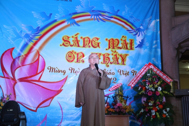 TP.HCM: Hàng ngàn Tăng Ni sinh tham dự đại lễ: “Sáng mãi ơn thầy”