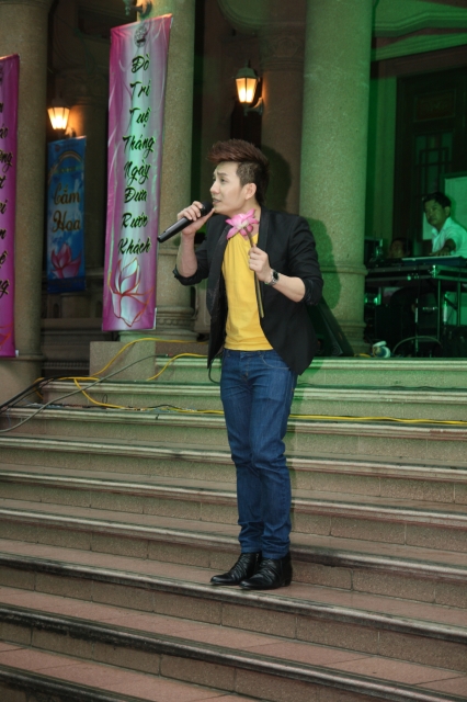 TP.HCM: Hàng ngàn Tăng Ni sinh tham dự đại lễ: “Sáng mãi ơn thầy”