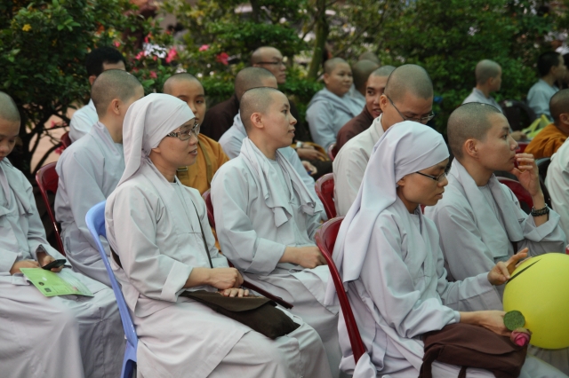 TP.HCM: Hàng ngàn Tăng Ni sinh tham dự đại lễ: “Sáng mãi ơn thầy”