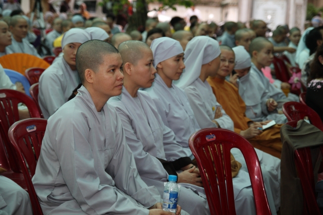 TP.HCM: Hàng ngàn Tăng Ni sinh tham dự đại lễ: “Sáng mãi ơn thầy”