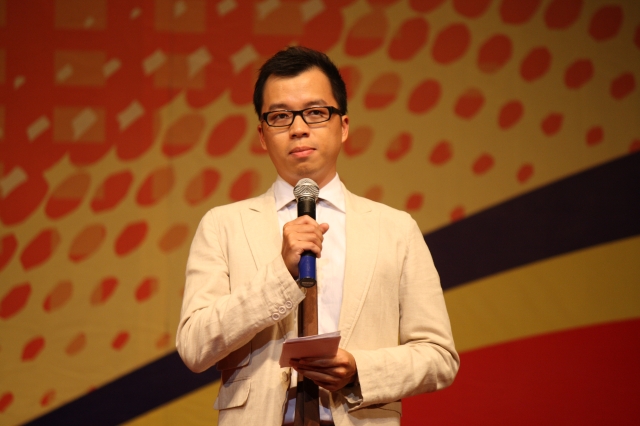 Hà Nội: Hàng ngàn người tham dự đêm văn nghệ - thính pháp chào mừng đại hội