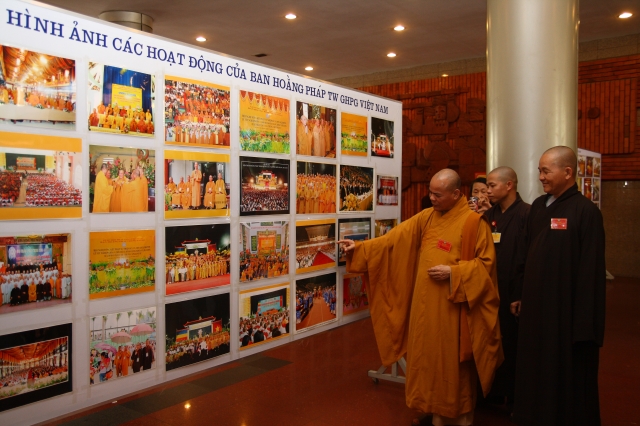 Hà Nội: Cắt băng triển lãm và dâng hương tưởng niệm Phật hoàng Trần Nhân Tông