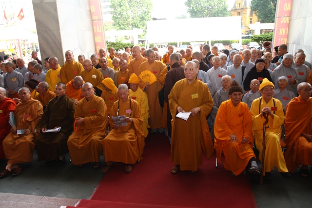 Hà Nội: Cắt băng triển lãm và dâng hương tưởng niệm Phật hoàng Trần Nhân Tông