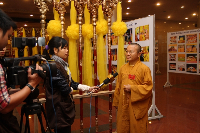 Ngày làm việc thứ 2 Đại hội Đại biểu Phật giáo toàn quốc lần VII