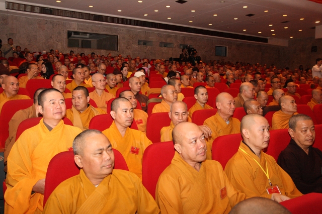 Ngày làm việc thứ 2 Đại hội Đại biểu Phật giáo toàn quốc lần VII