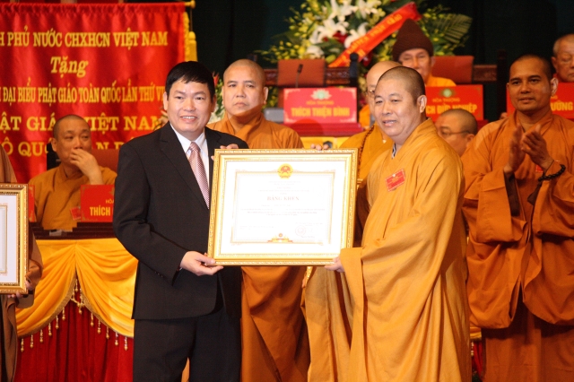 Ngày làm việc thứ 2 Đại hội Đại biểu Phật giáo toàn quốc lần VII