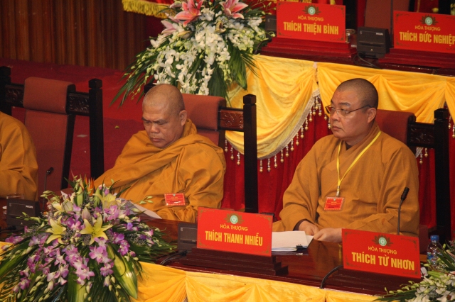 Ngày làm việc thứ 2 Đại hội Đại biểu Phật giáo toàn quốc lần VII