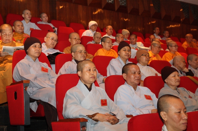 Ngày làm việc thứ 2 Đại hội Đại biểu Phật giáo toàn quốc lần VII