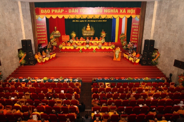 Ngày làm việc thứ 2 Đại hội Đại biểu Phật giáo toàn quốc lần VII